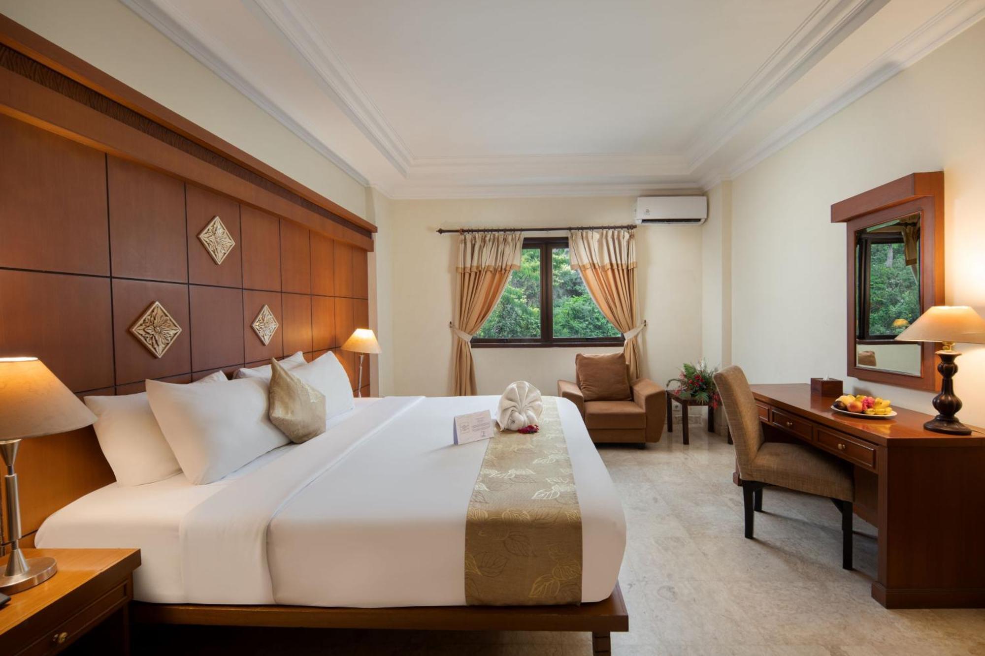 Royal Hotel Tretes Prigen Εξωτερικό φωτογραφία