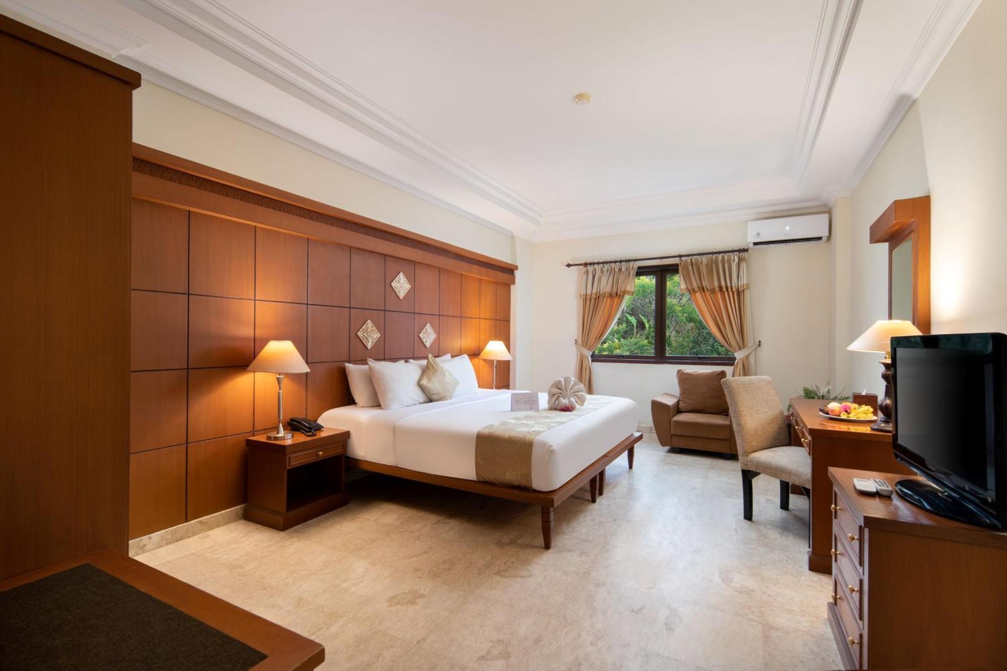 Royal Hotel Tretes Prigen Εξωτερικό φωτογραφία