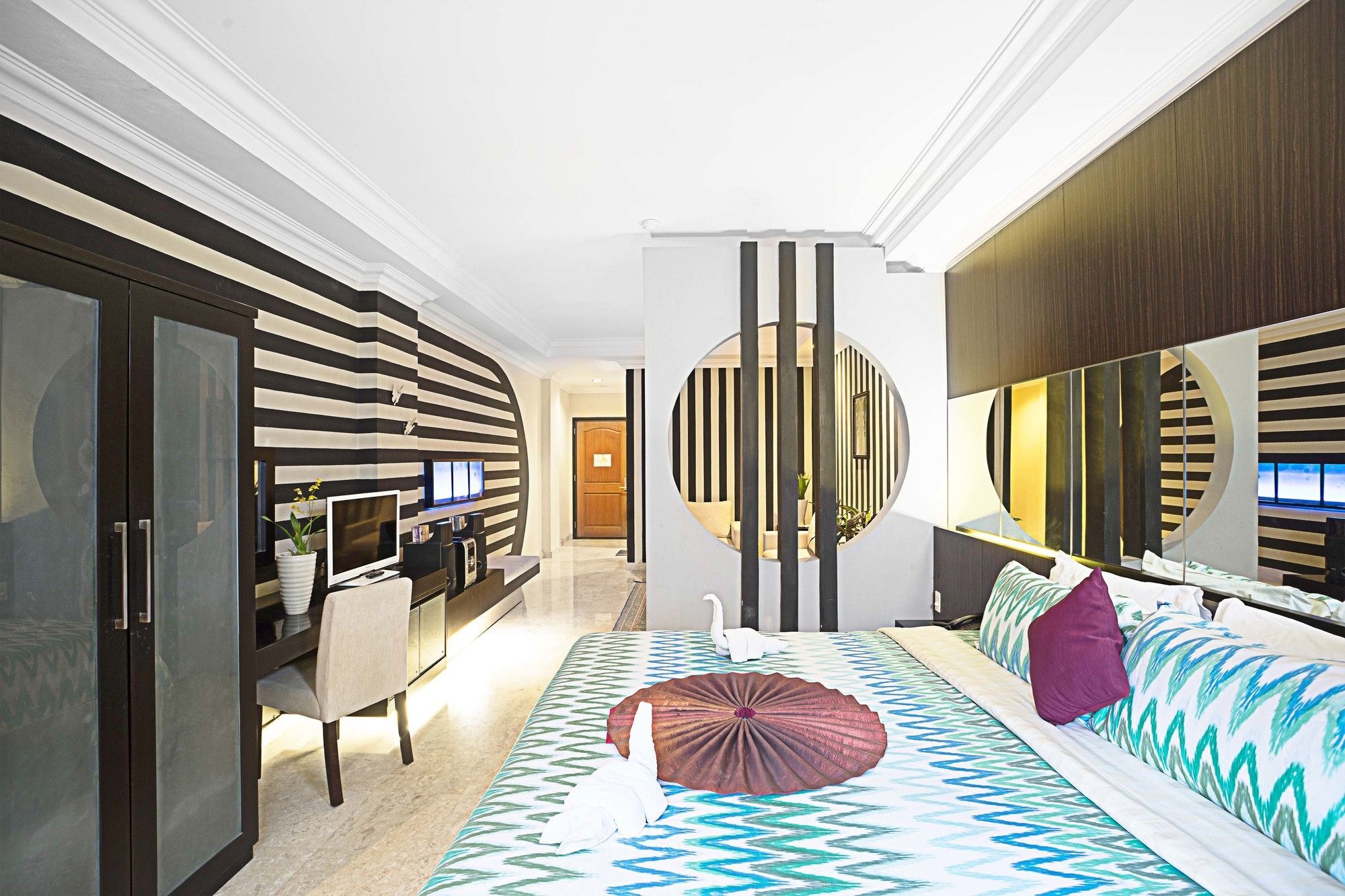 Royal Hotel Tretes Prigen Εξωτερικό φωτογραφία
